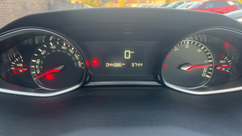 Peugeot 308 1.5 BlueHDi 130 GT Line 5dr Diesel Hatchback